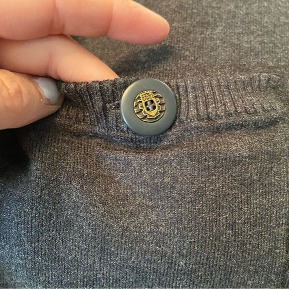 Guess women’s grey sweater dress in size medium - Picture 6 of 10